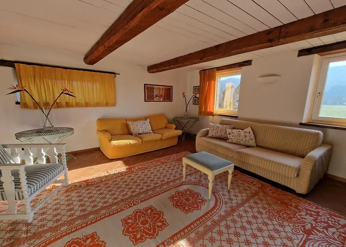 Lucertole By Mmega Villa